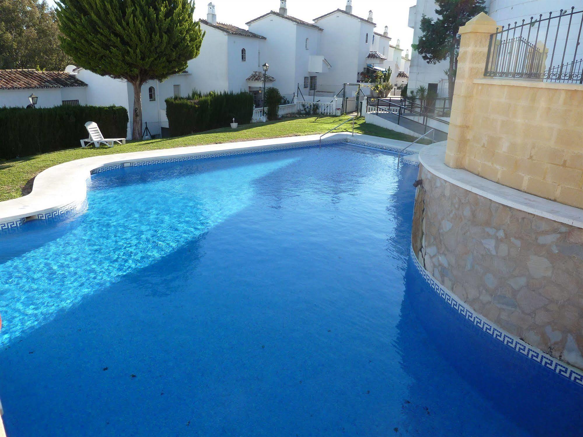 Playa Golf Aparthotel Benalmadena Bagian luar foto